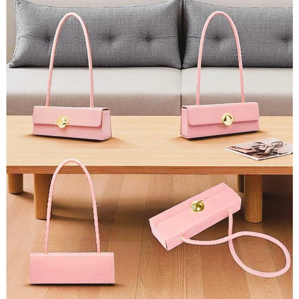 Purse Pink Structured Leather Shoulder‎ Bag with Gold Orbital Turn-Lock Closure
